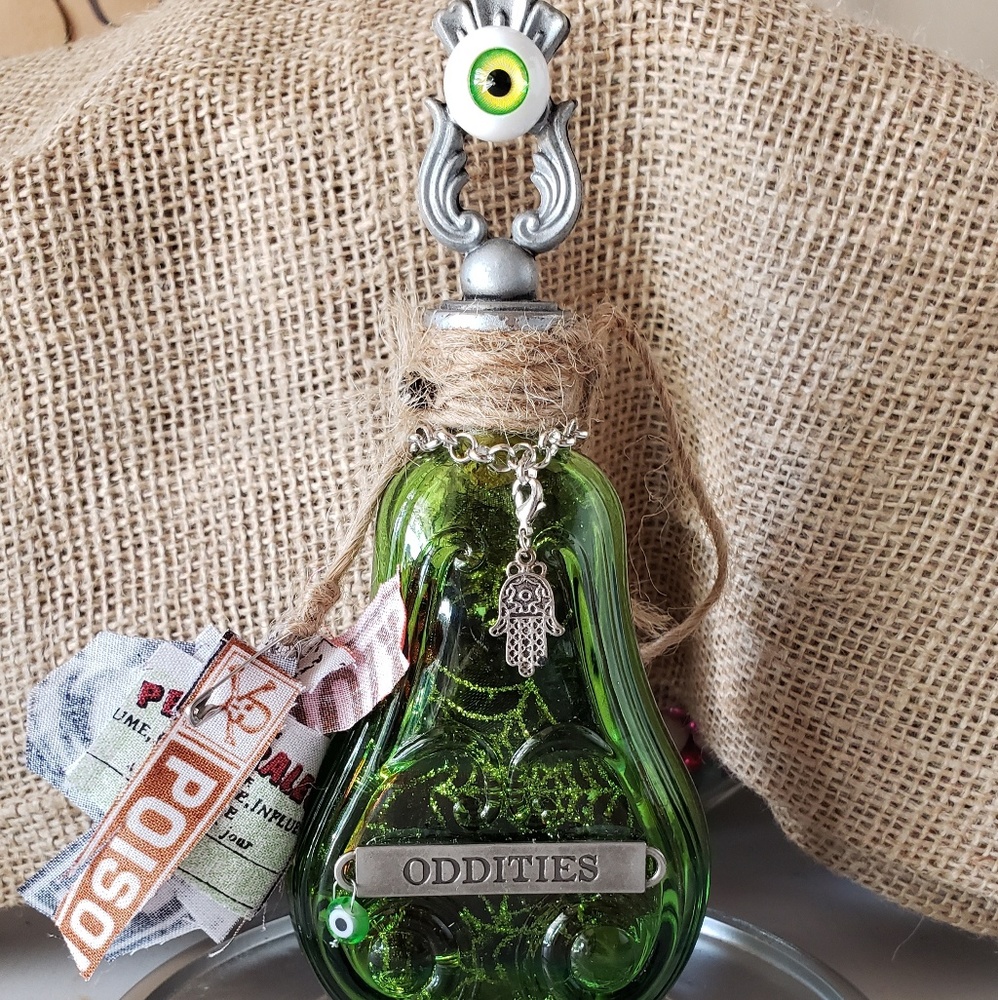 Meet your Posher, Vic